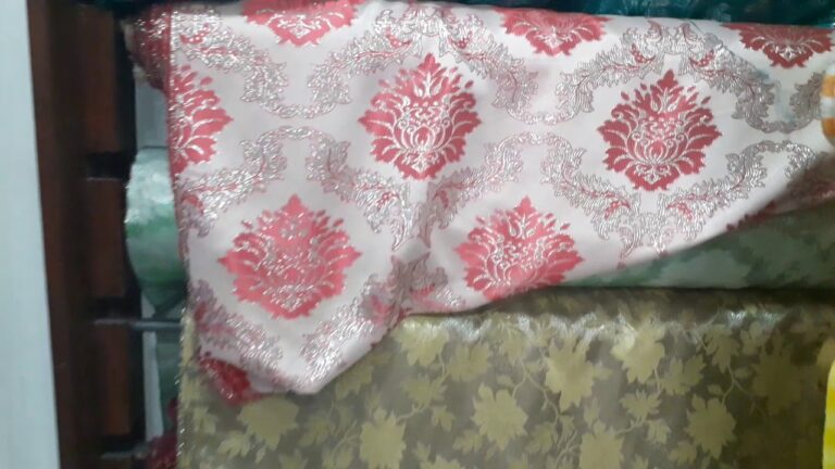 Variedad de Telas para Cortinas de Visillo: Elegancia y Funcionalidad