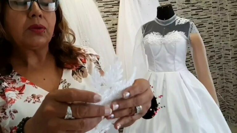 Elegancia en Detalles: Vestidos con Tul